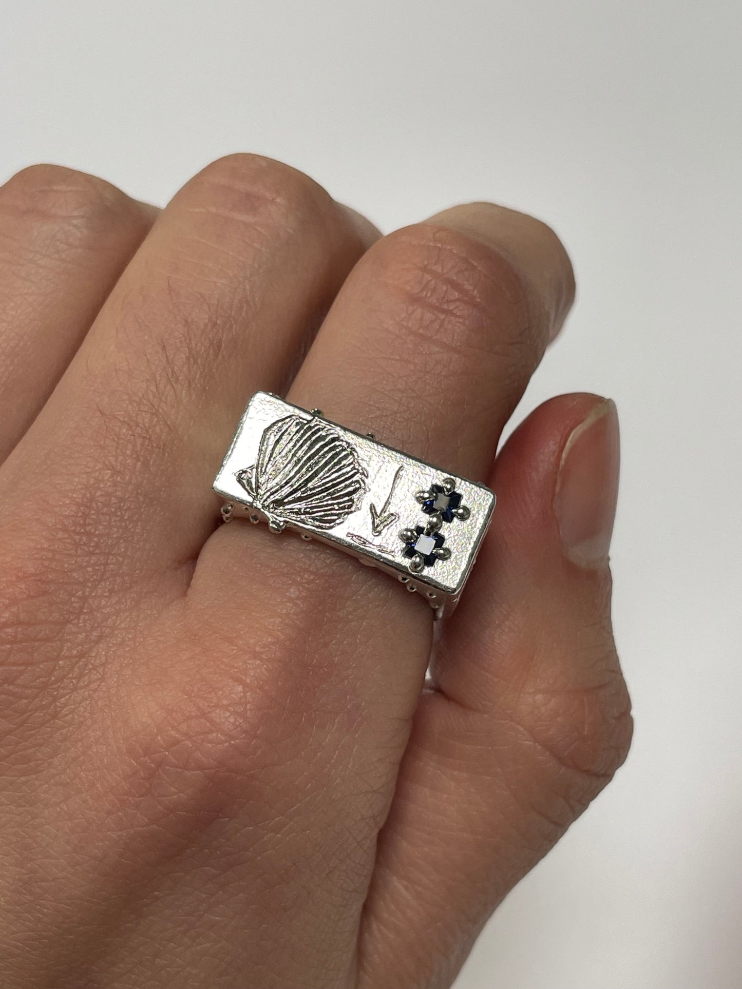 Shell + Two Sapphires Ring