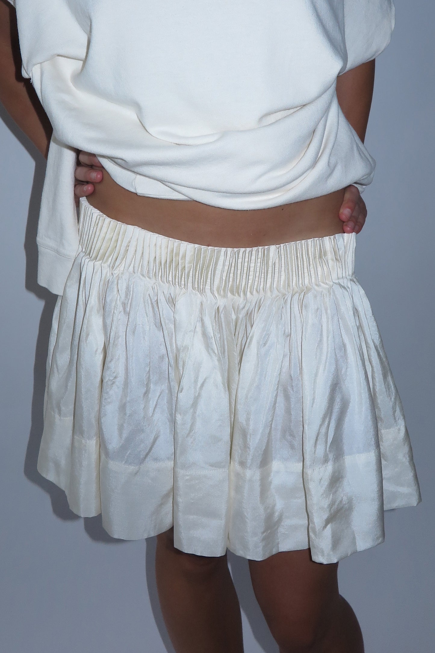 Pleated Mini Skirt Cream