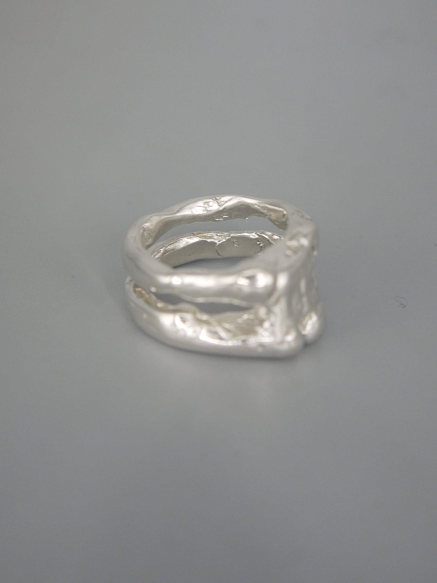 Clinging Ring