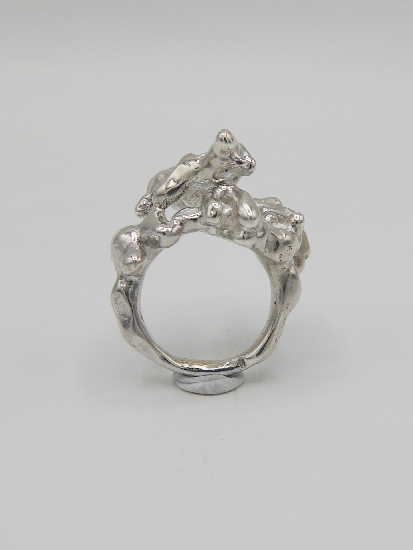 Spiralling Ring