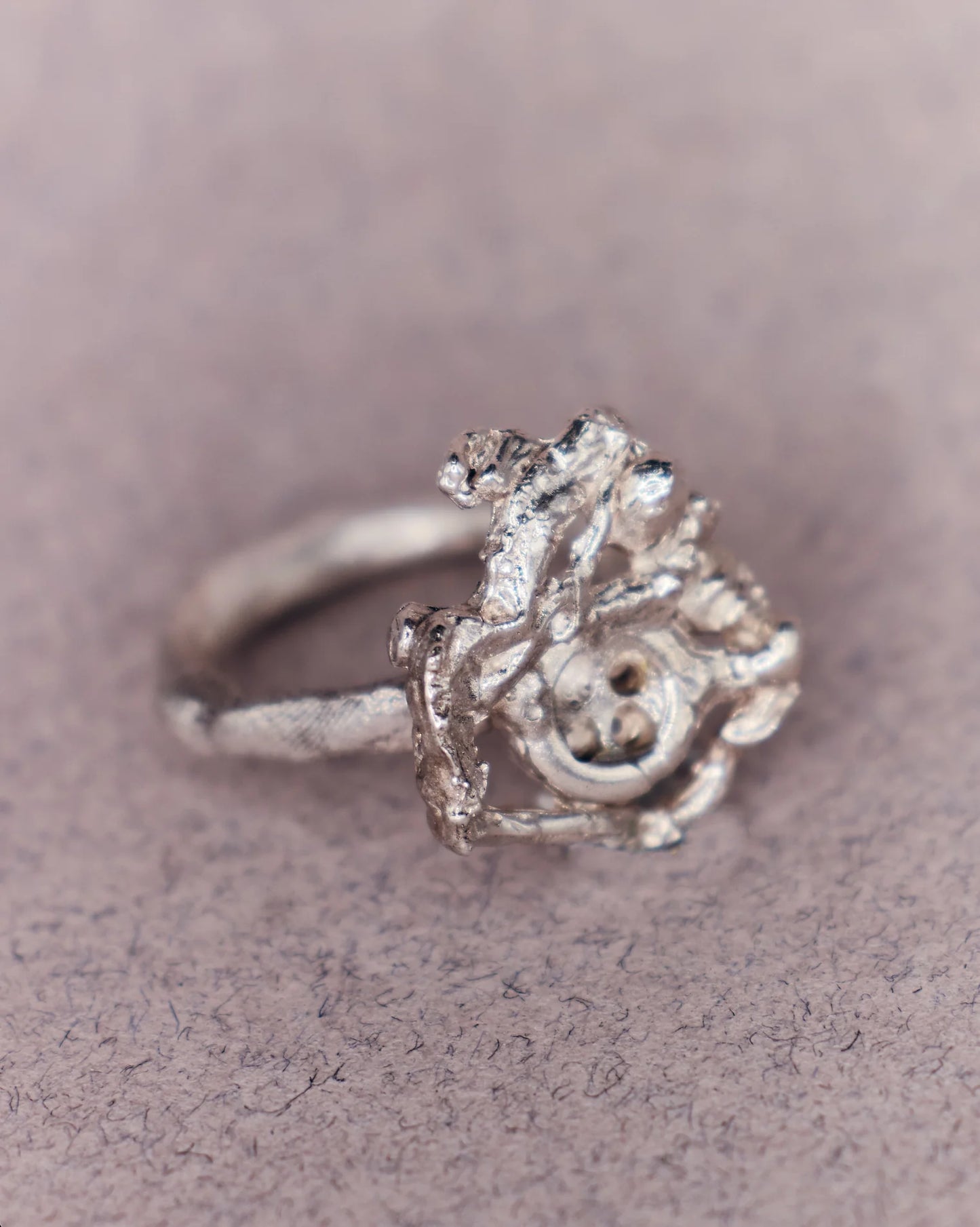 Sola Ring
