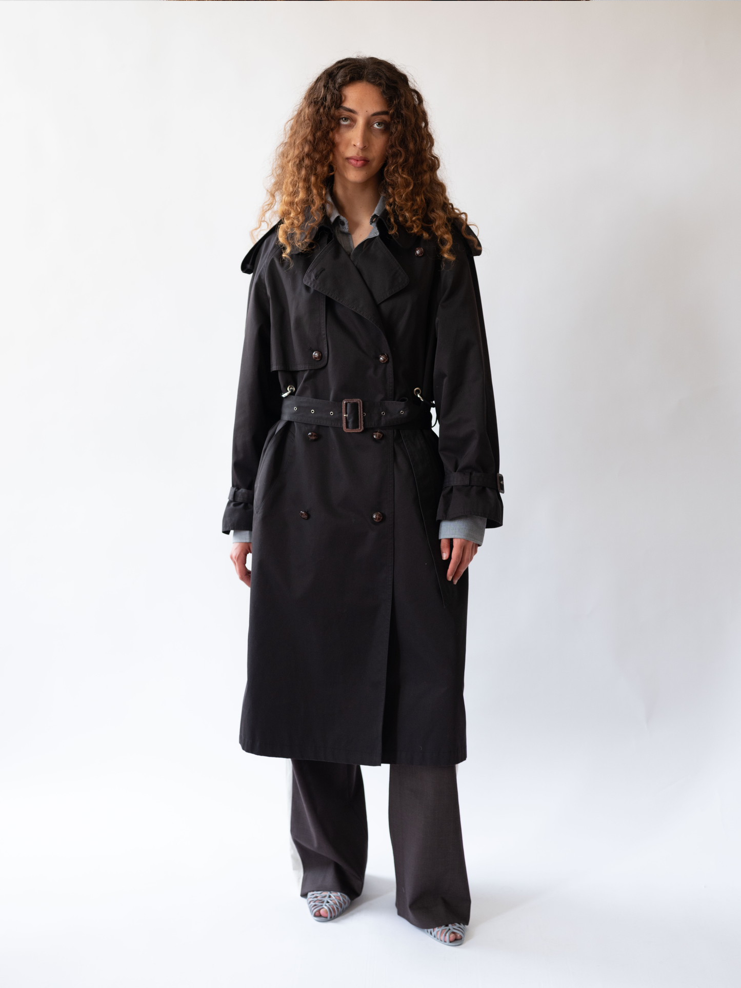 Black Hardware Clip Trench Coat