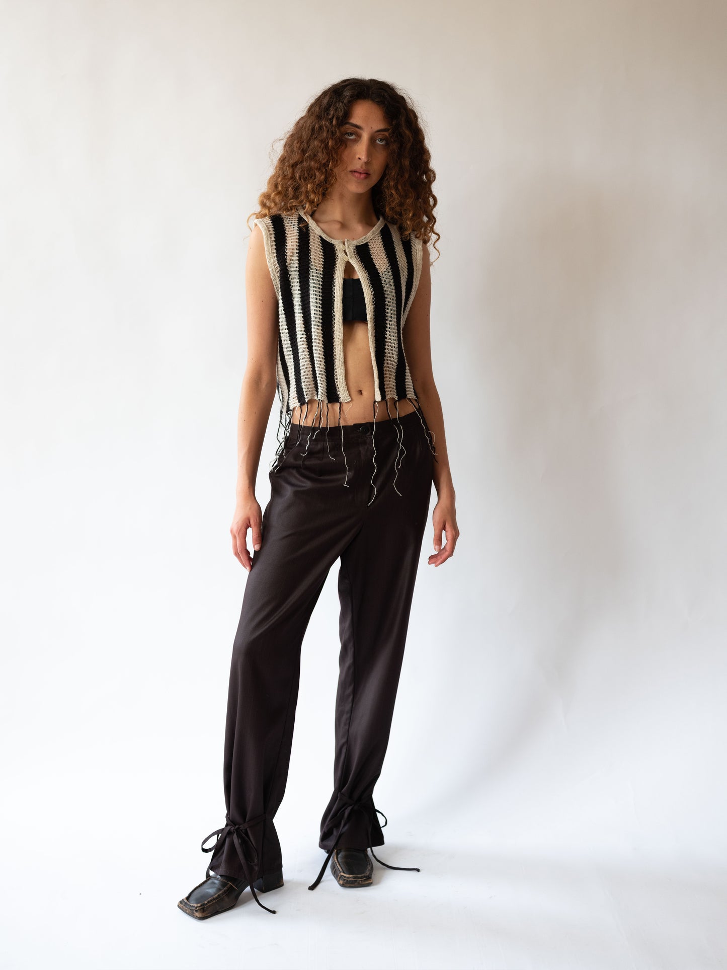 B&W sleeveless vest
