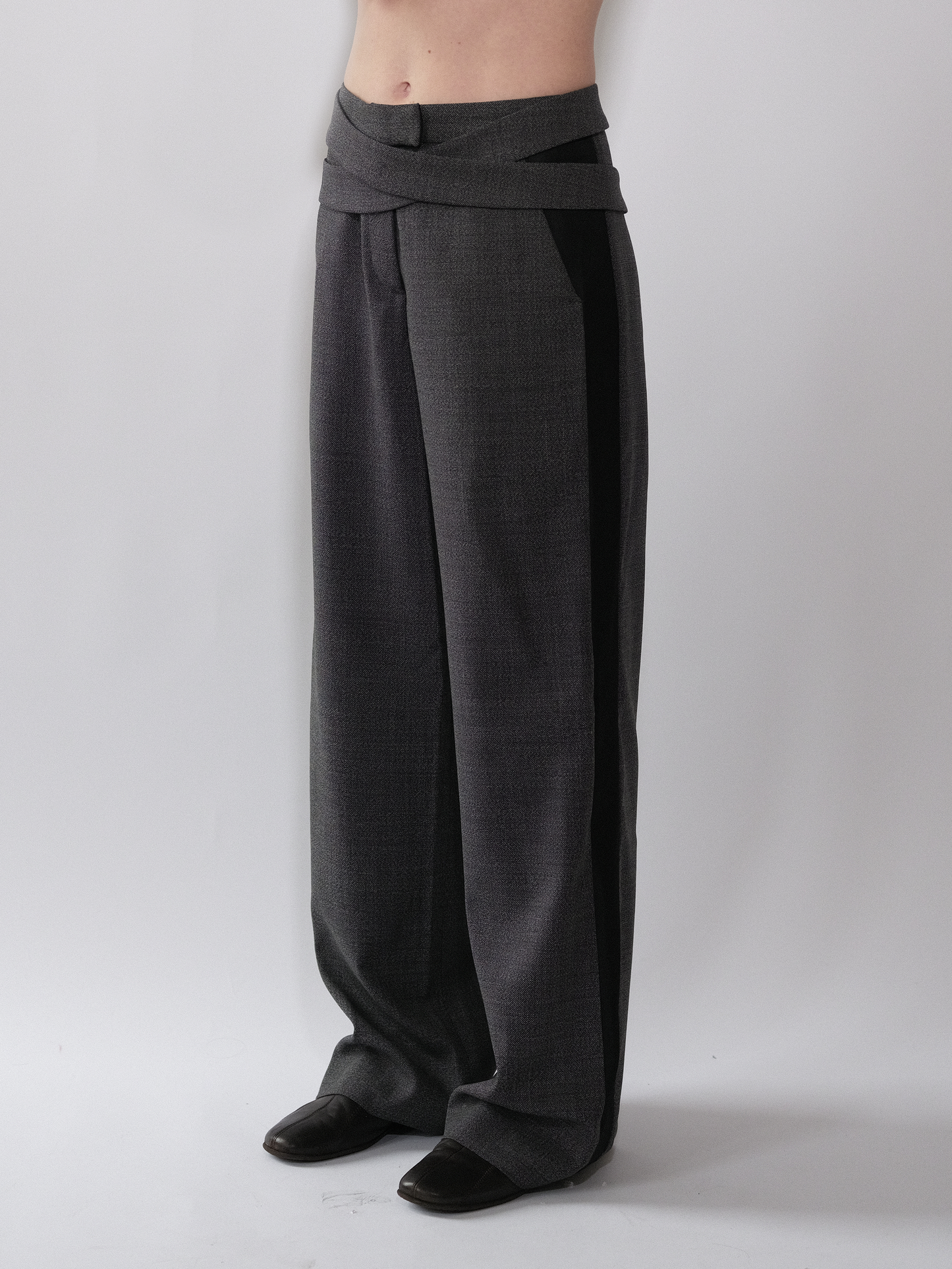 Side panel tailored trousers