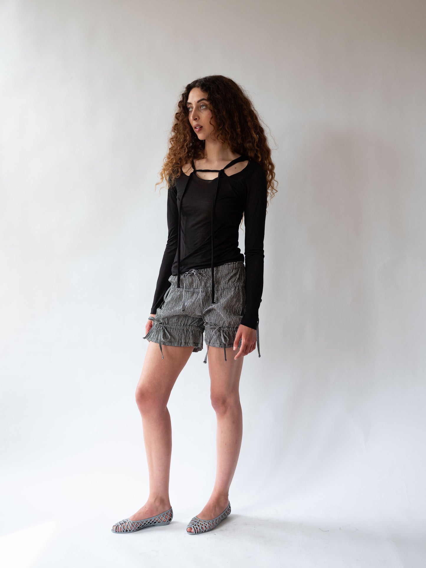 ruched shorts black gingham