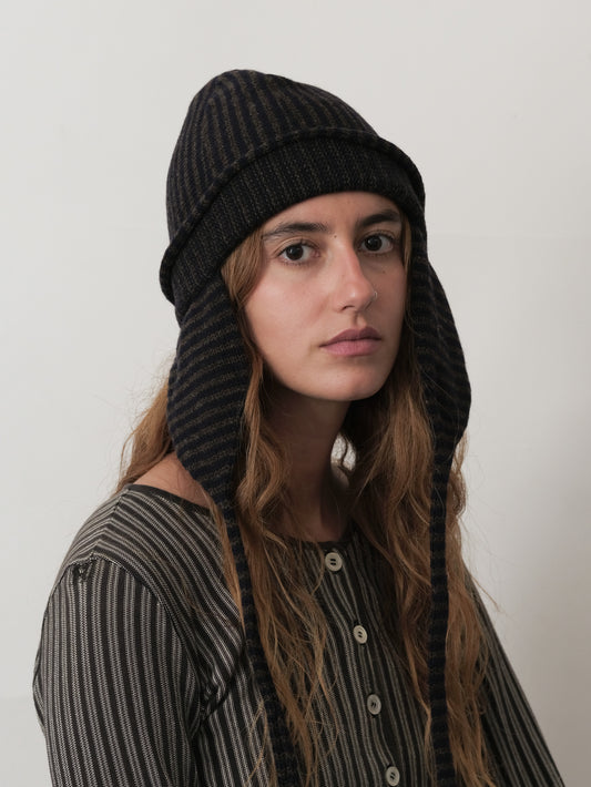 Two T Hat Chocolate/Navy