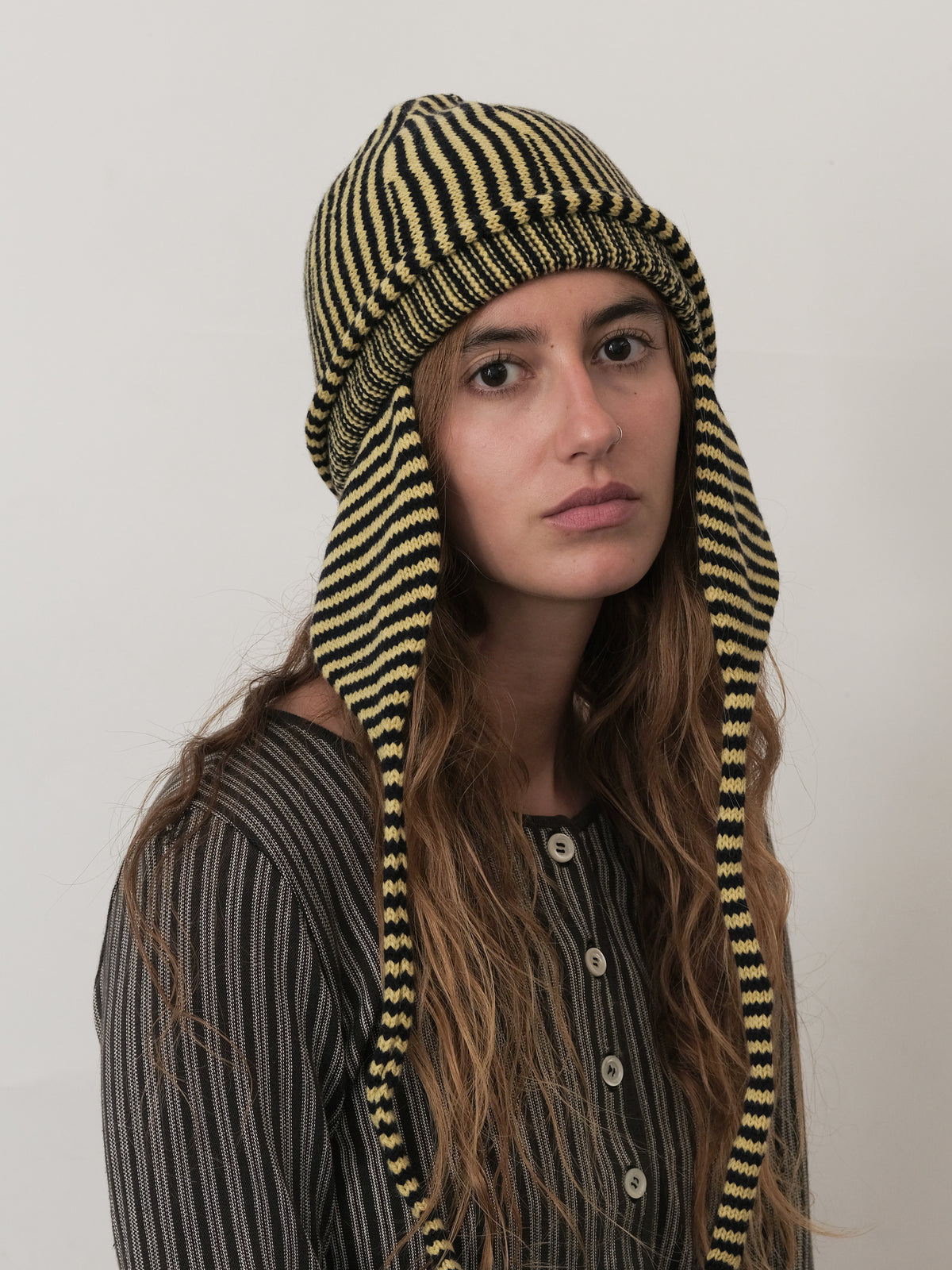 Two T Hat Yellow/Navy