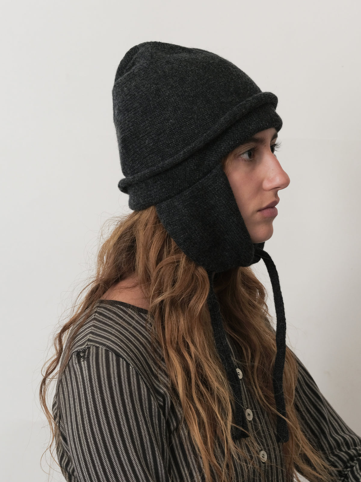Two T Hat Grey