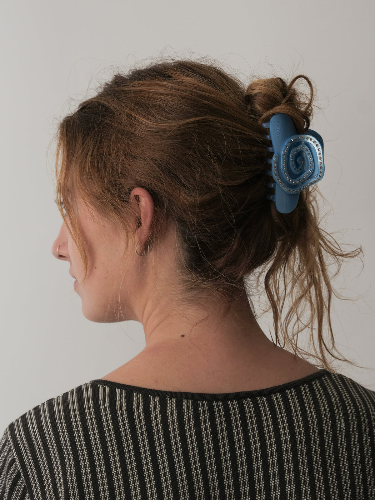Crystal Rose Claw - Denim