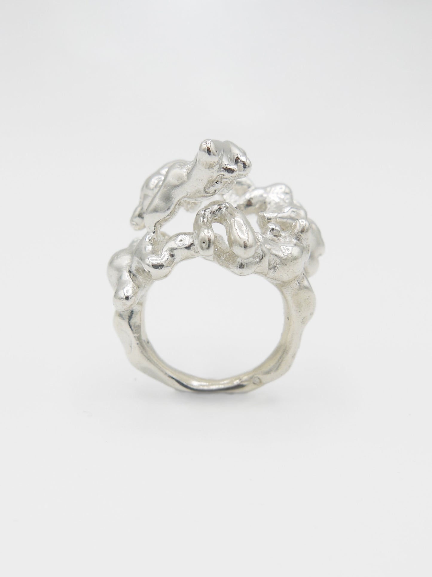 Spiralling Ring