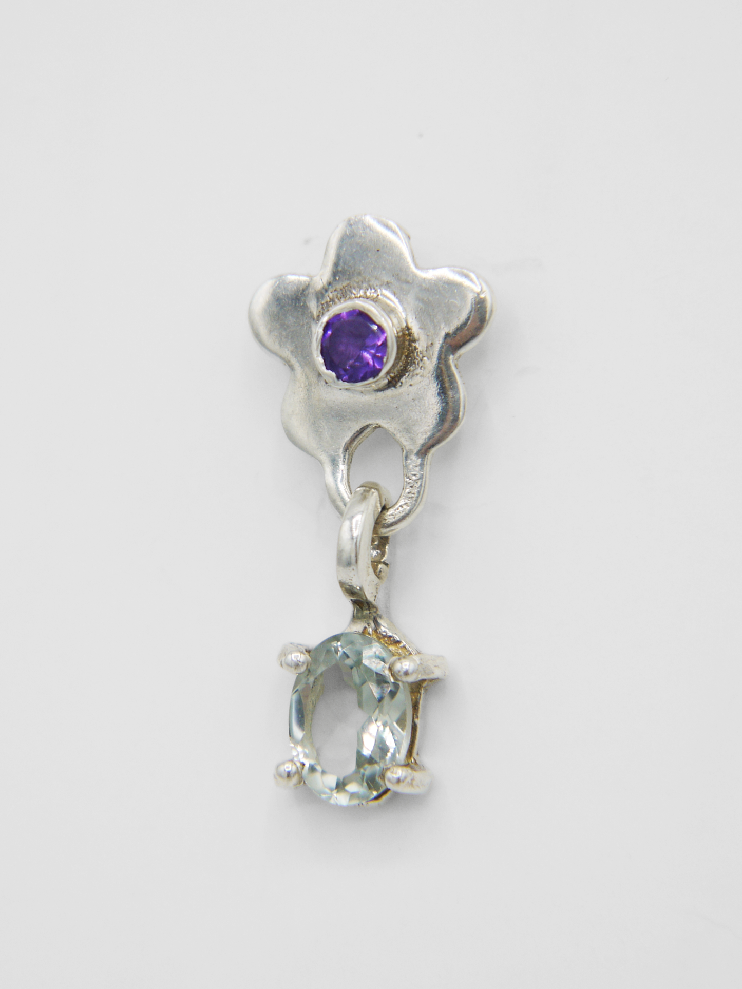 Dangle Flower Stud