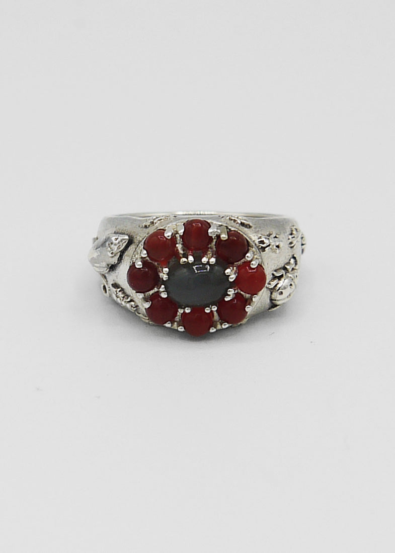 Pest Ring Carnelian + Moonstone