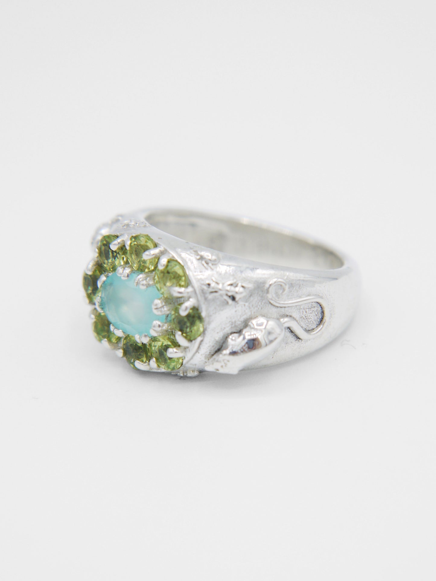 Pest Ring Peridot + Agate