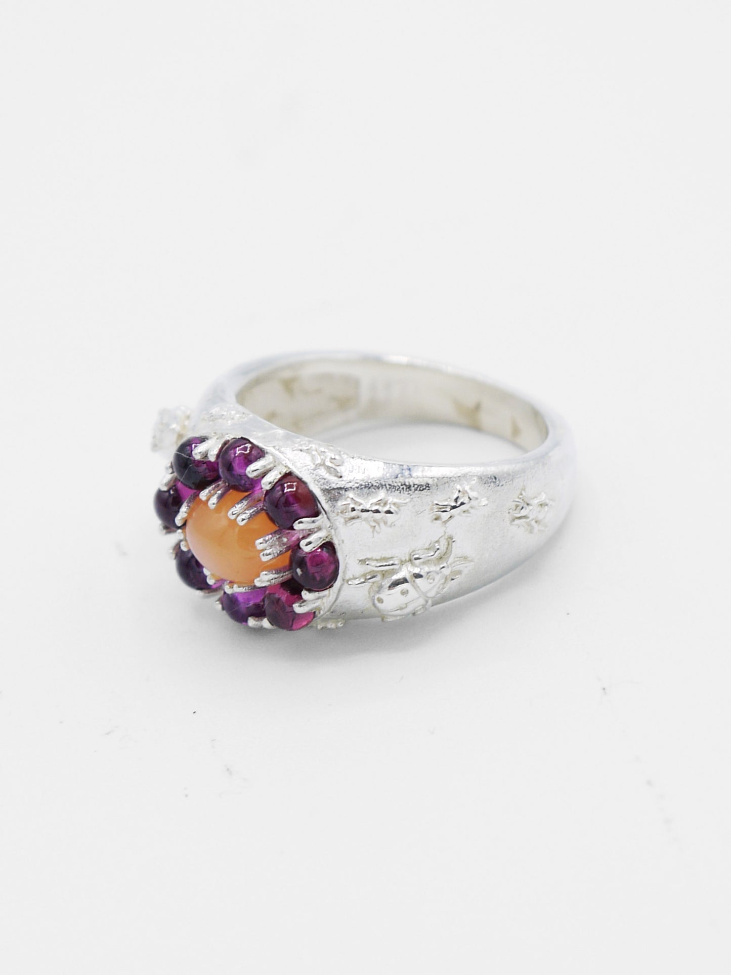 Pest Ring Moonstone + rhodolite garnet