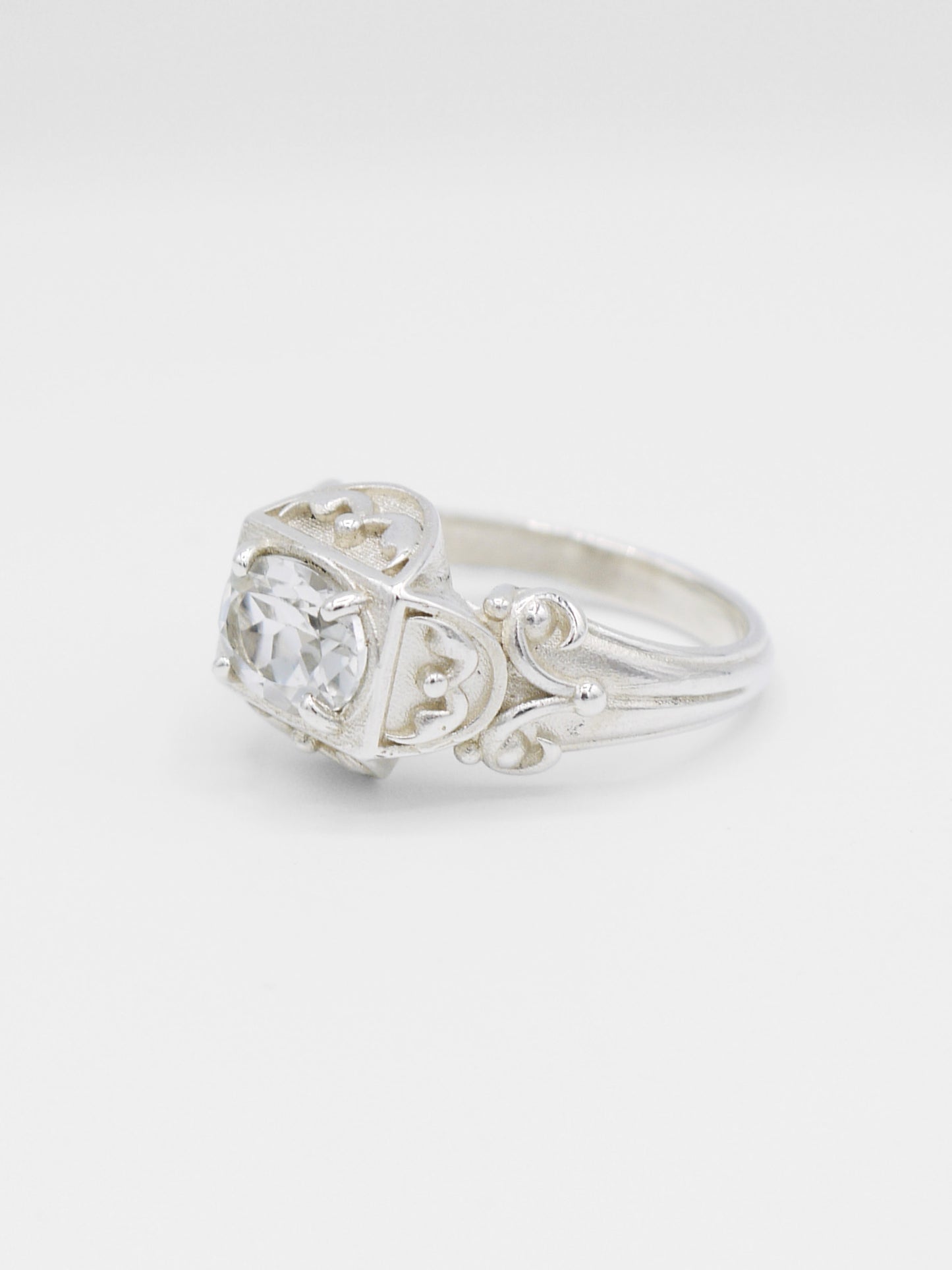 Mudlark Ring