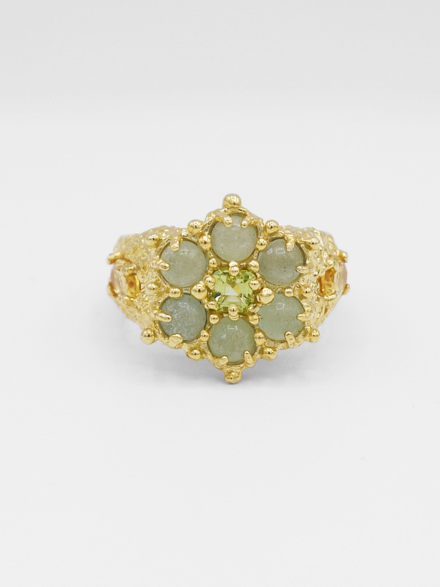 Vinca Ring