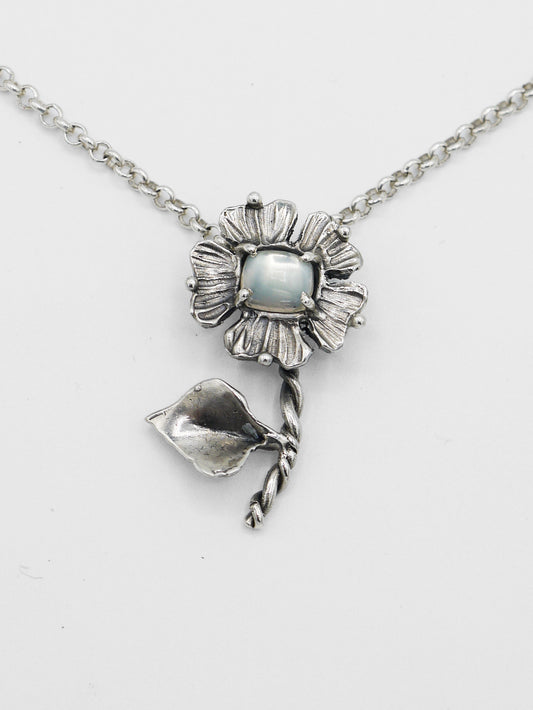 Selene Flower Pendant
