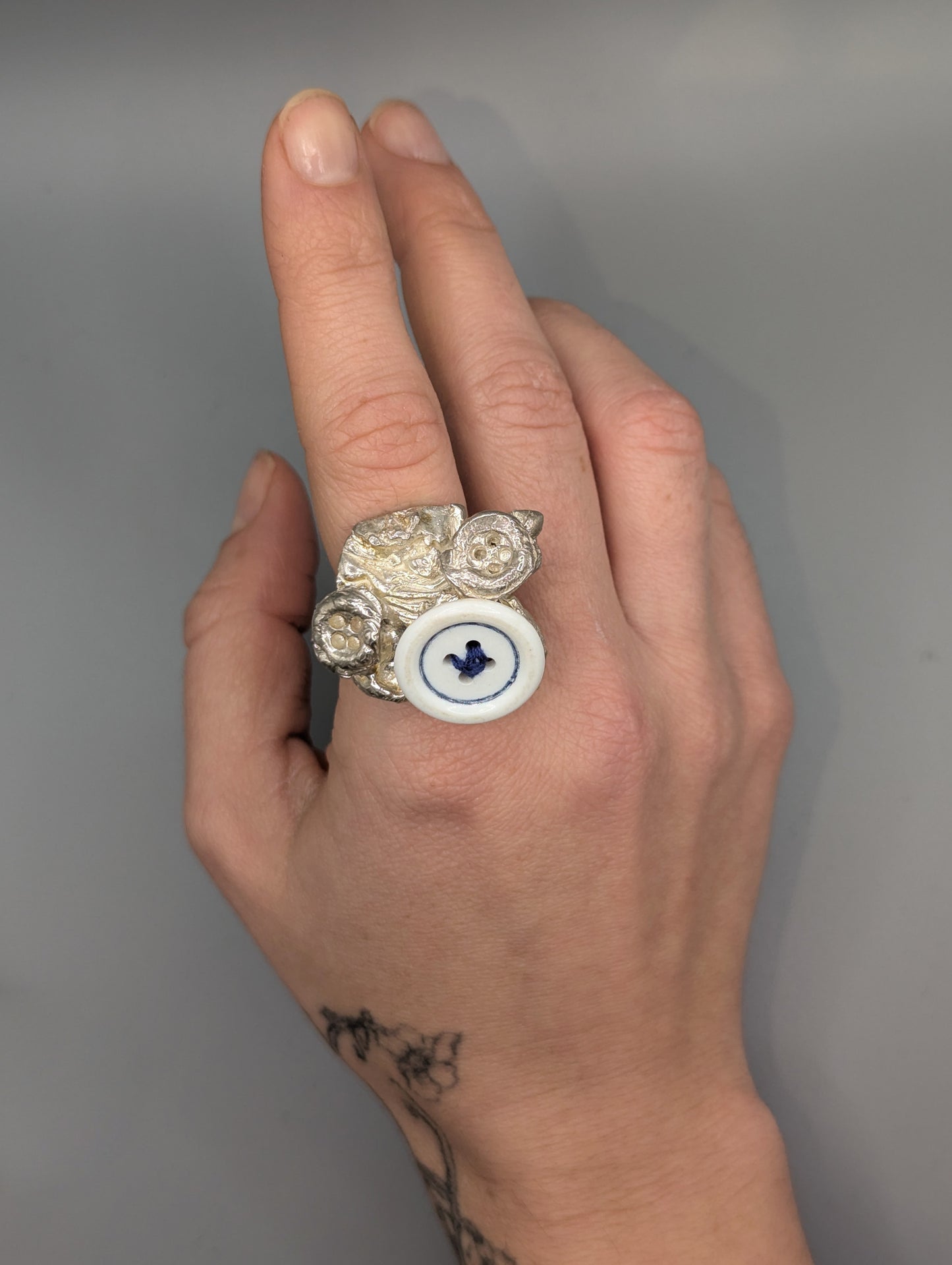 Mauricio Ring in Blue and White