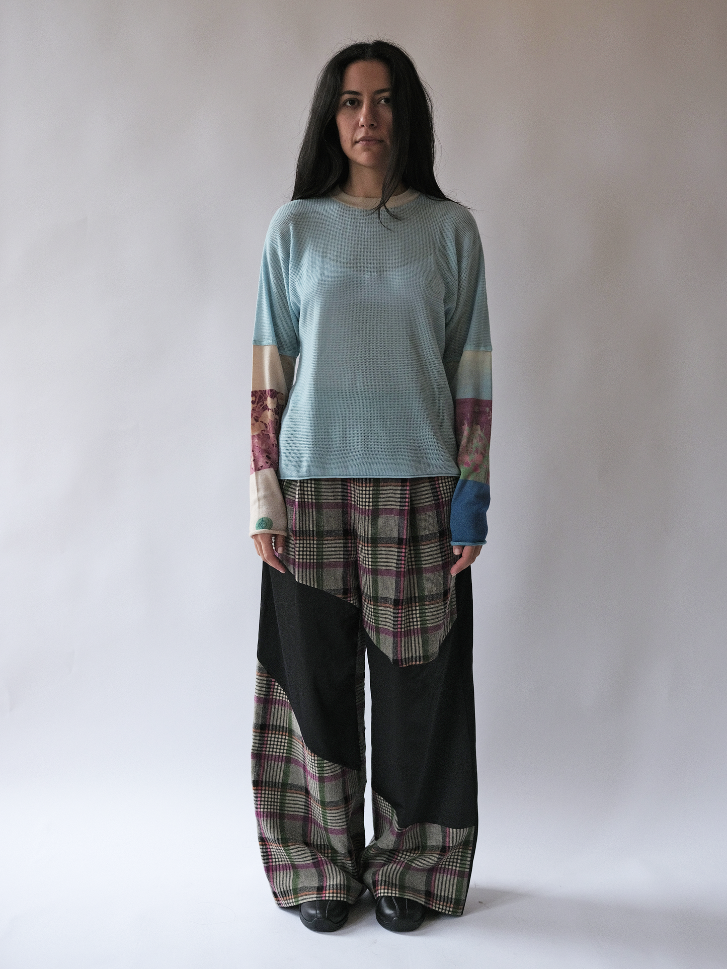 Multiverse Scarcity tartan trousers