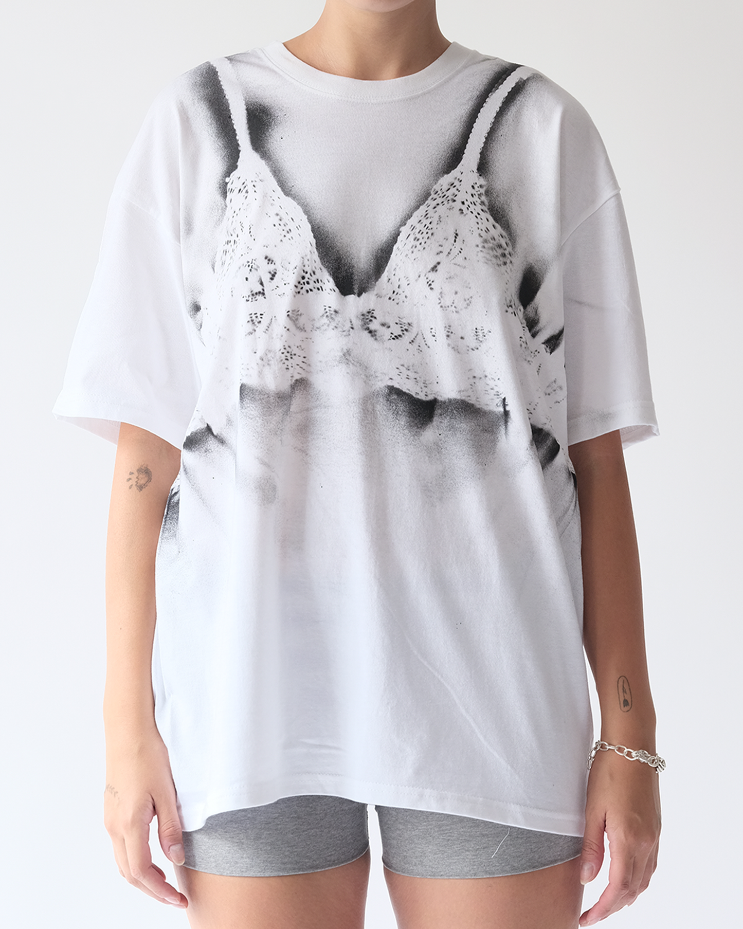bra tshirt white