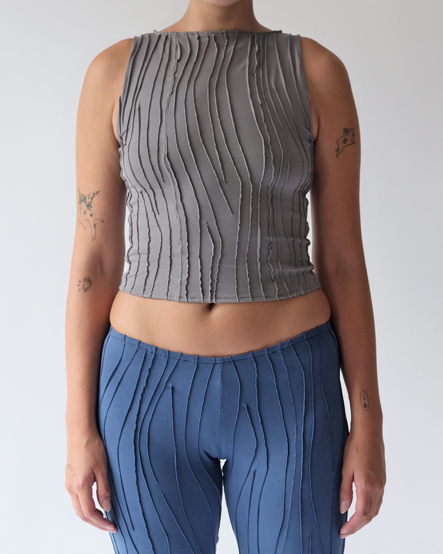 simple tank - grey