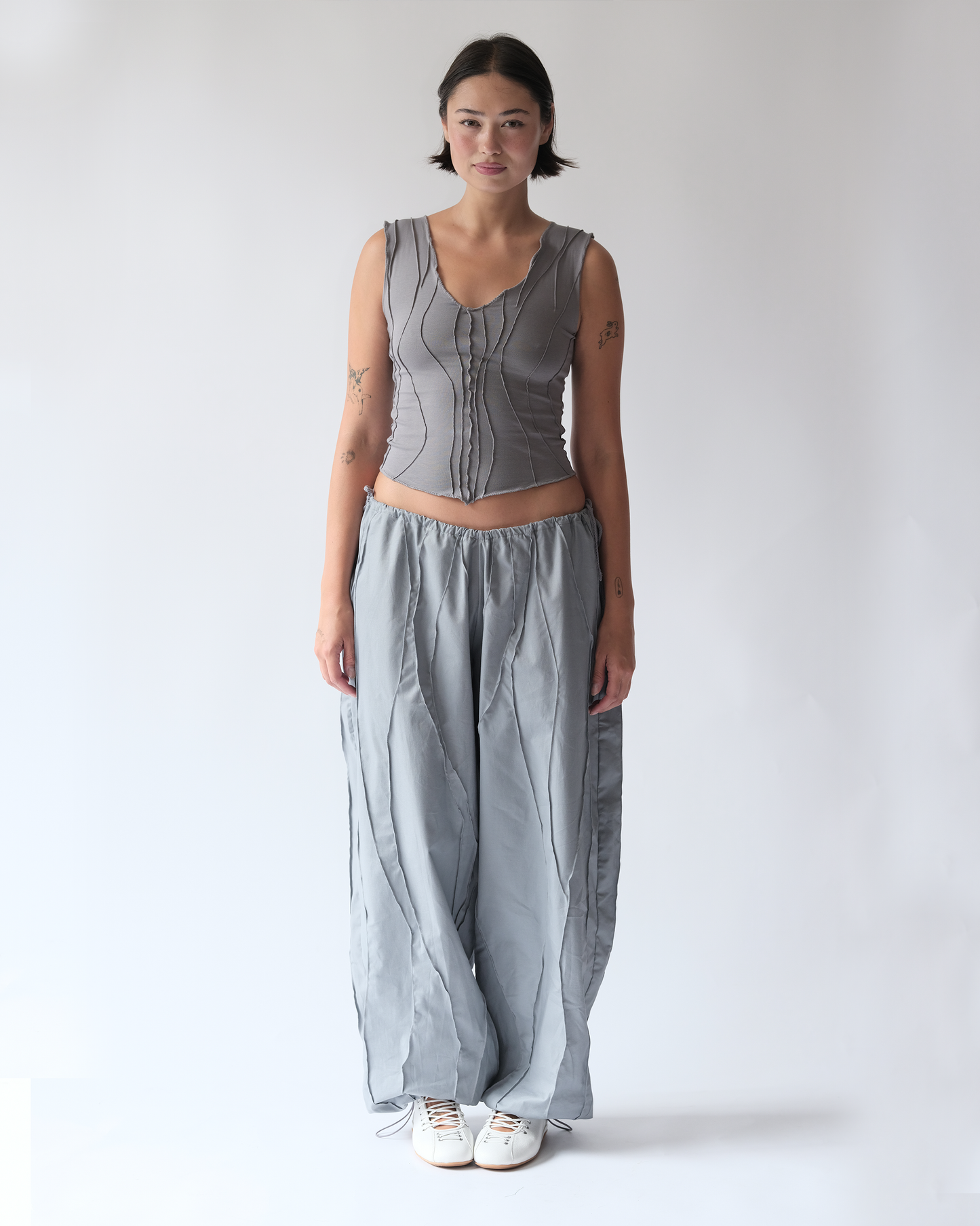 V-neck Tank Grey