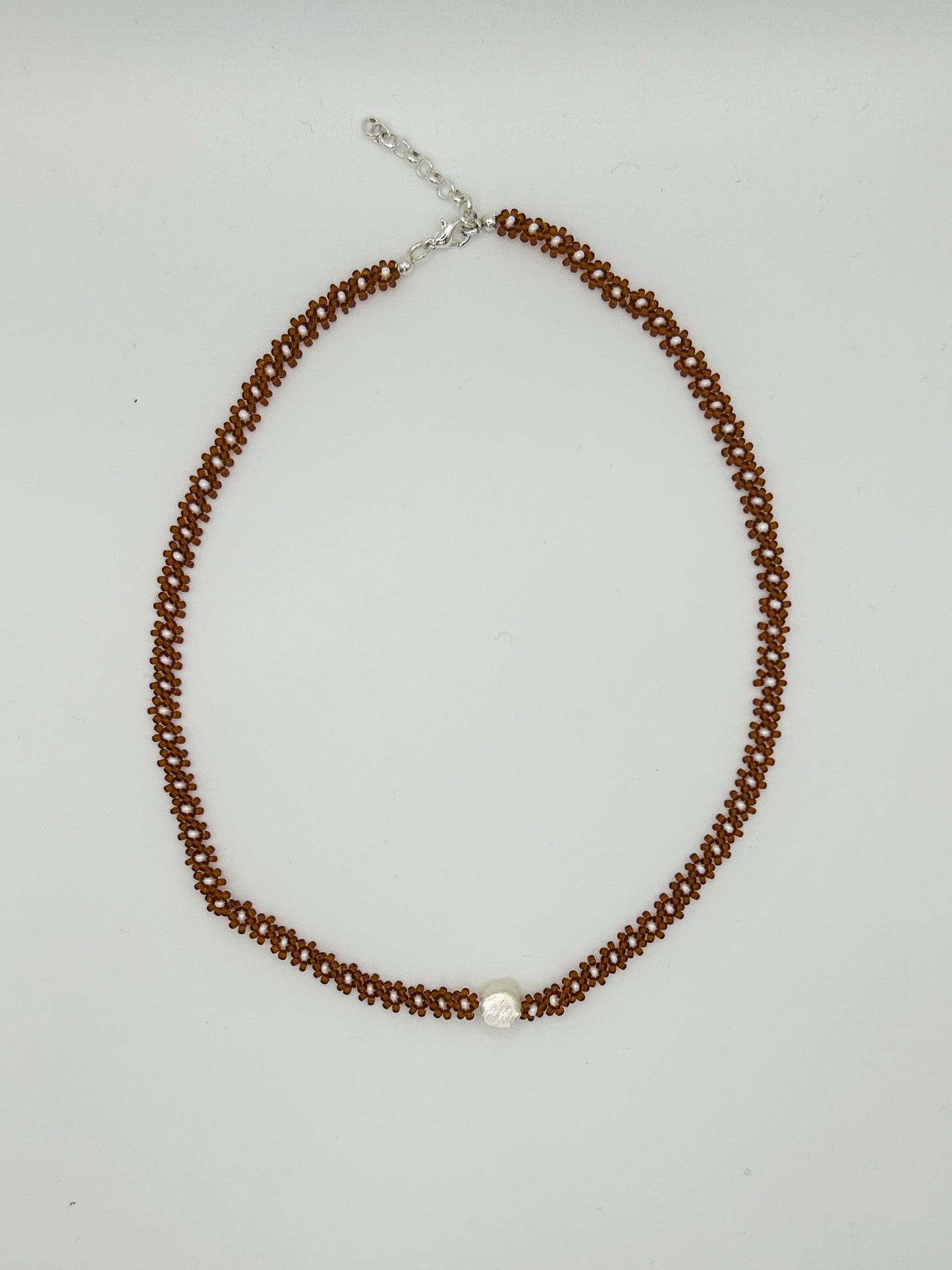 Daisy Chain (brown)