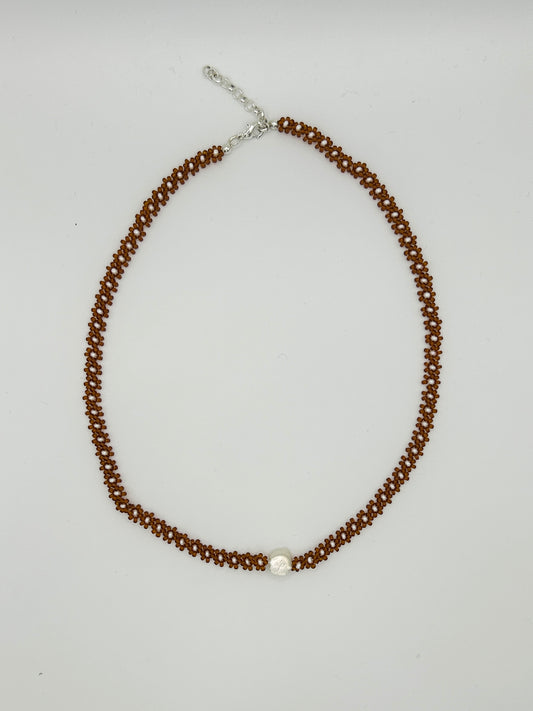 Daisy Chain (brown)